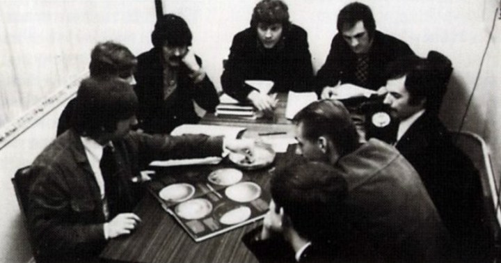 Una reunión de pregrabación