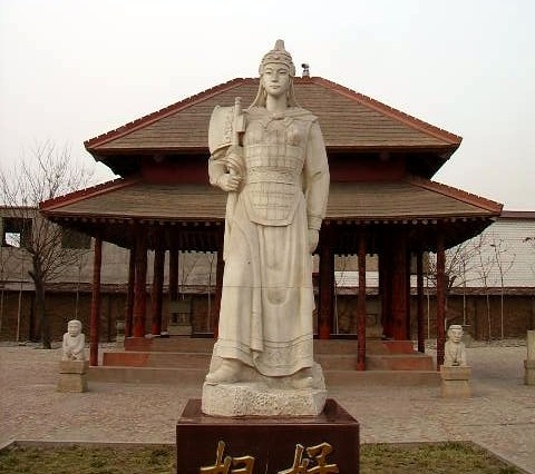 Estatua de Fu Hao en Yinxu